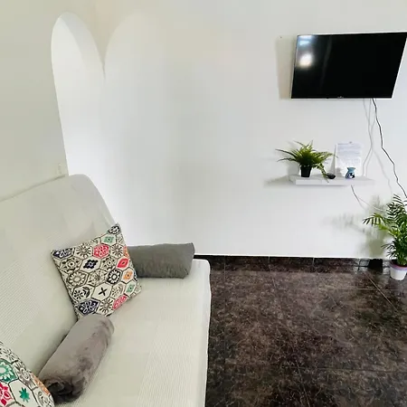 Piscina Compartida, Solo Adultos, Ac, Calefaccion *